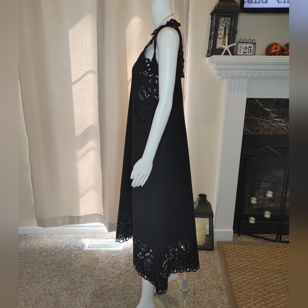 Theory "Taytee" Eyelet Dress, Black 6 - Picture 13 of 15